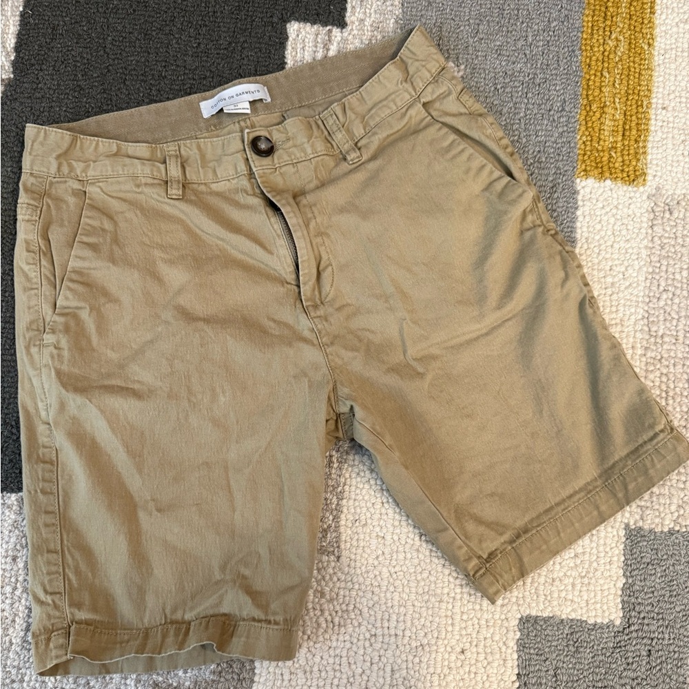Cotton on men’s khaki shorts